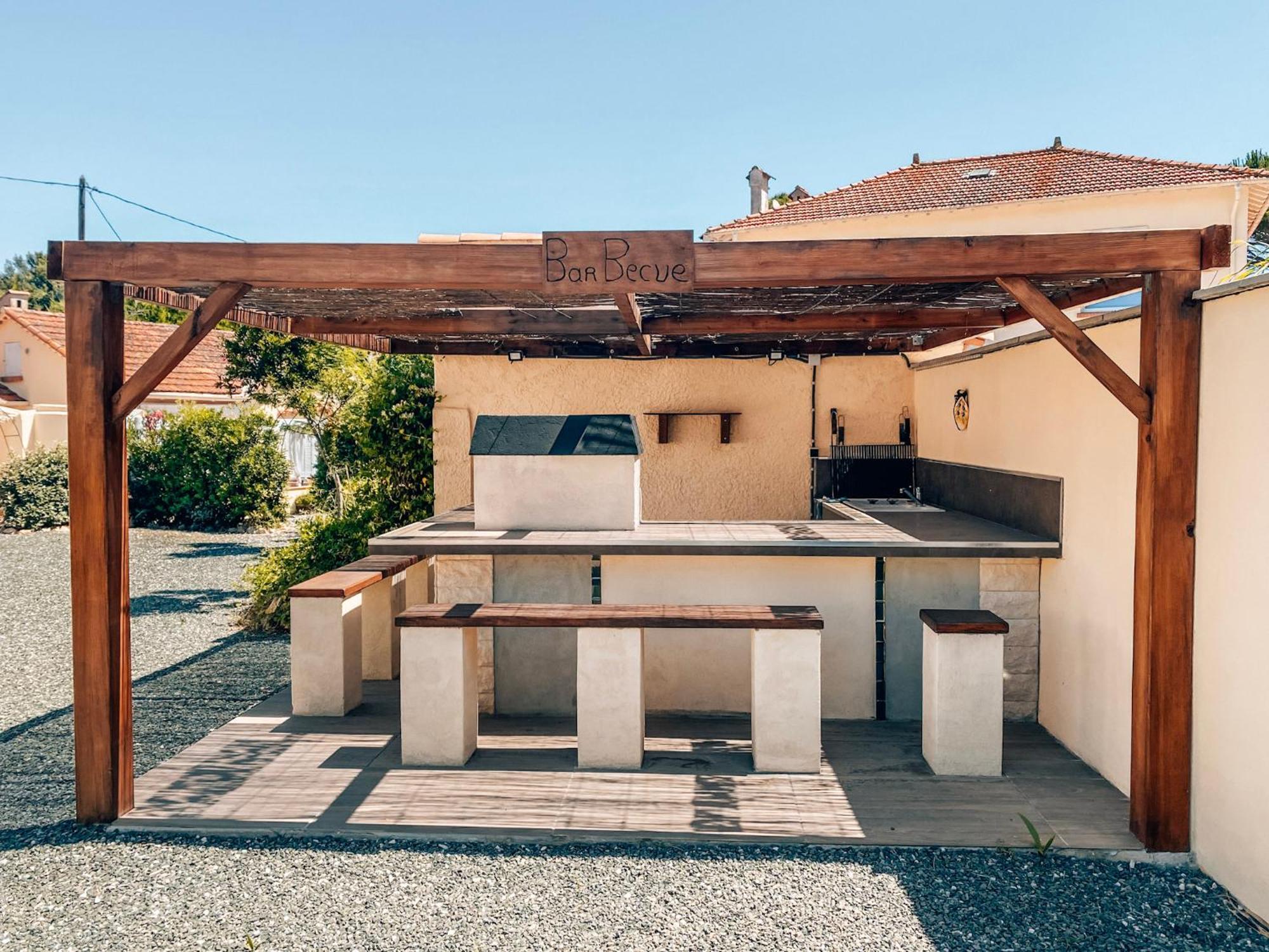 Reve D'Azur, 2 Chambres, Maison Julia En Bord De Mer A La Nartelle, Piscine Partagee, Parking & Terrasse Bbq, Wifi Et Draps Inclus Plage A Pied サント・マキシム エクステリア 写真